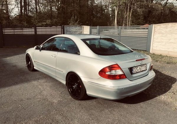 Mercedes-Benz CLK cena 26900 przebieg: 271000, rok produkcji 2007 z Zgorzelec małe 92